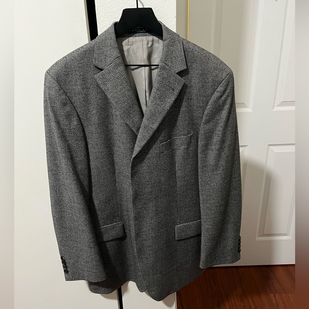 Hugo Boss Grey Houndstooth Blazer in Loro Piana wool and Cashmere - Picture 2 of 6